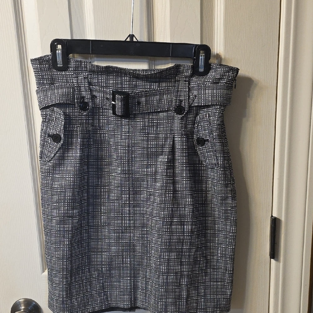 Ann Taylor Black and White Checkered Pencil Skirt